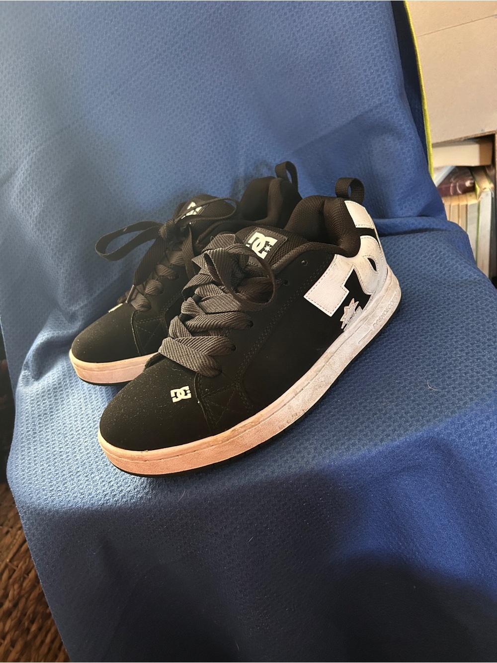 MEN'S DC COURT GRAFFIK SHOES
